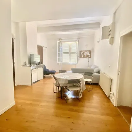 Spacious - Center Toulon